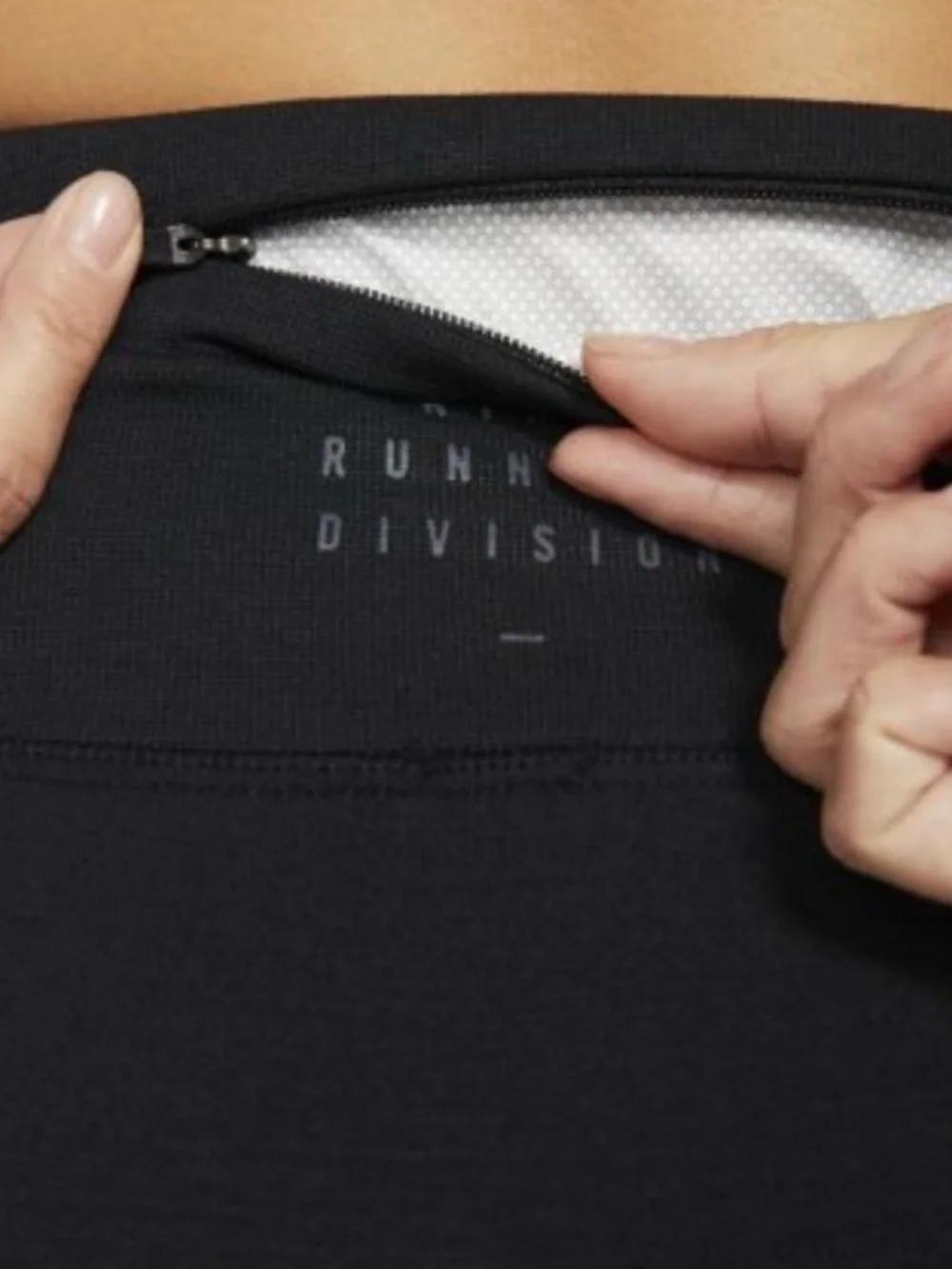 Nike Women’s mid-Rise luxe wool blend running division Leggings - Picture 4 of 8